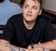 Превью к фотоальбому Литература: Зарубежное VS Отечественное (ЧЕМПИОНАТ) (22.06.2026) 20:00 Travel